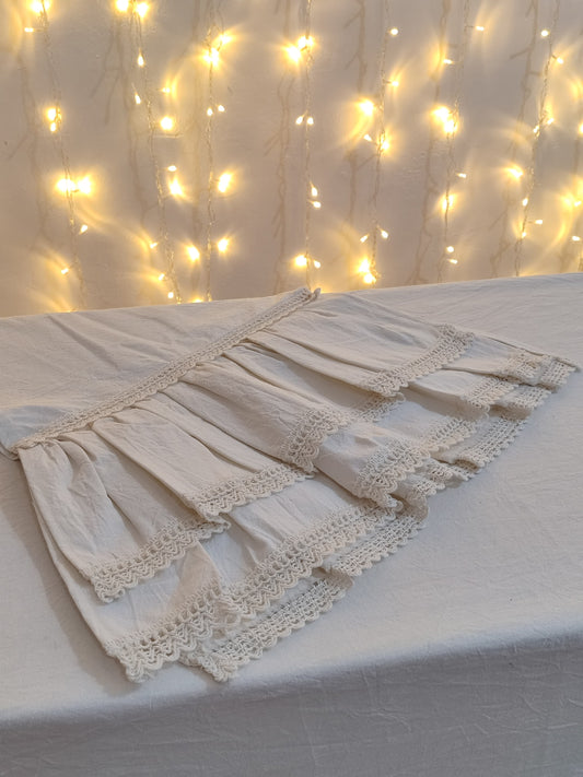 Camino de mesa con vuelos