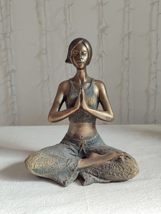 Figura Yoga