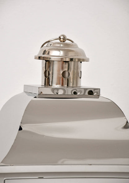 Farol gigante mediano