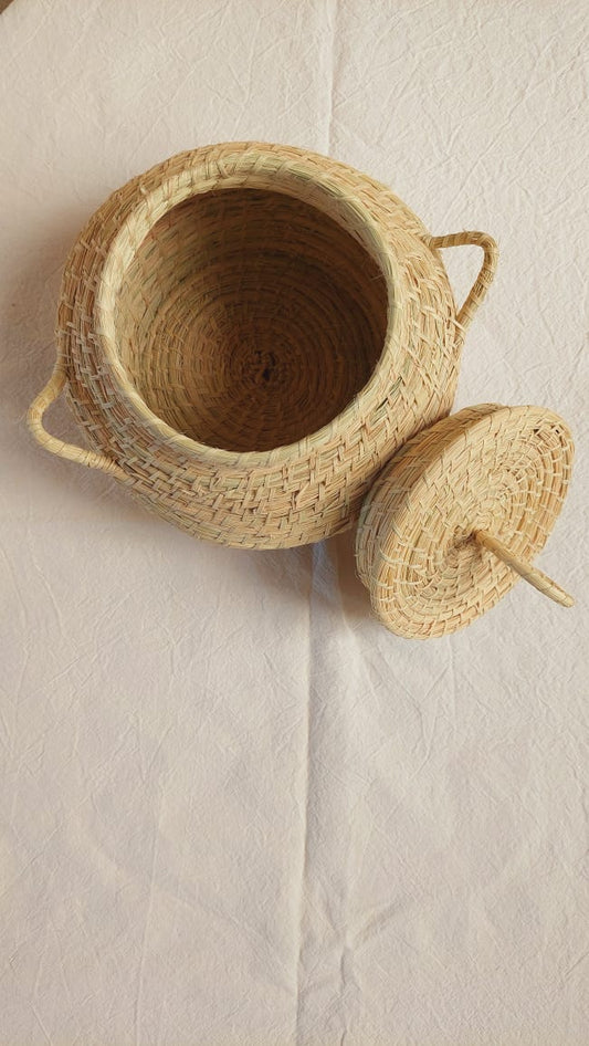 Costurero con manija